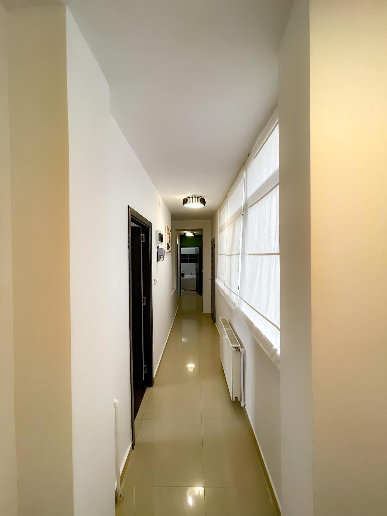 Cool Flat In The Heart Of Bucharest'S Fun And Historyアパートメント エクステリア 写真